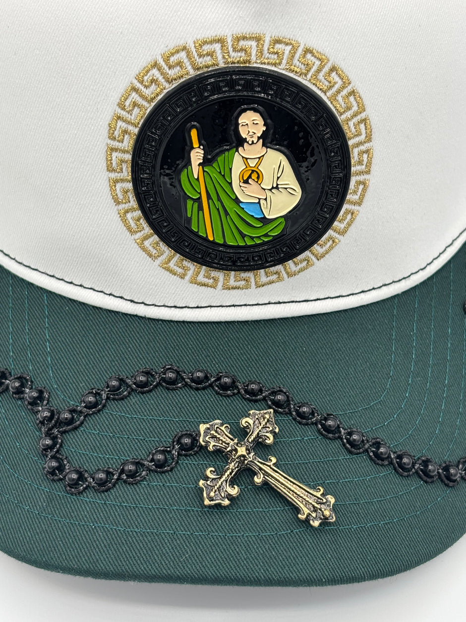 Gorra San Judas Versace