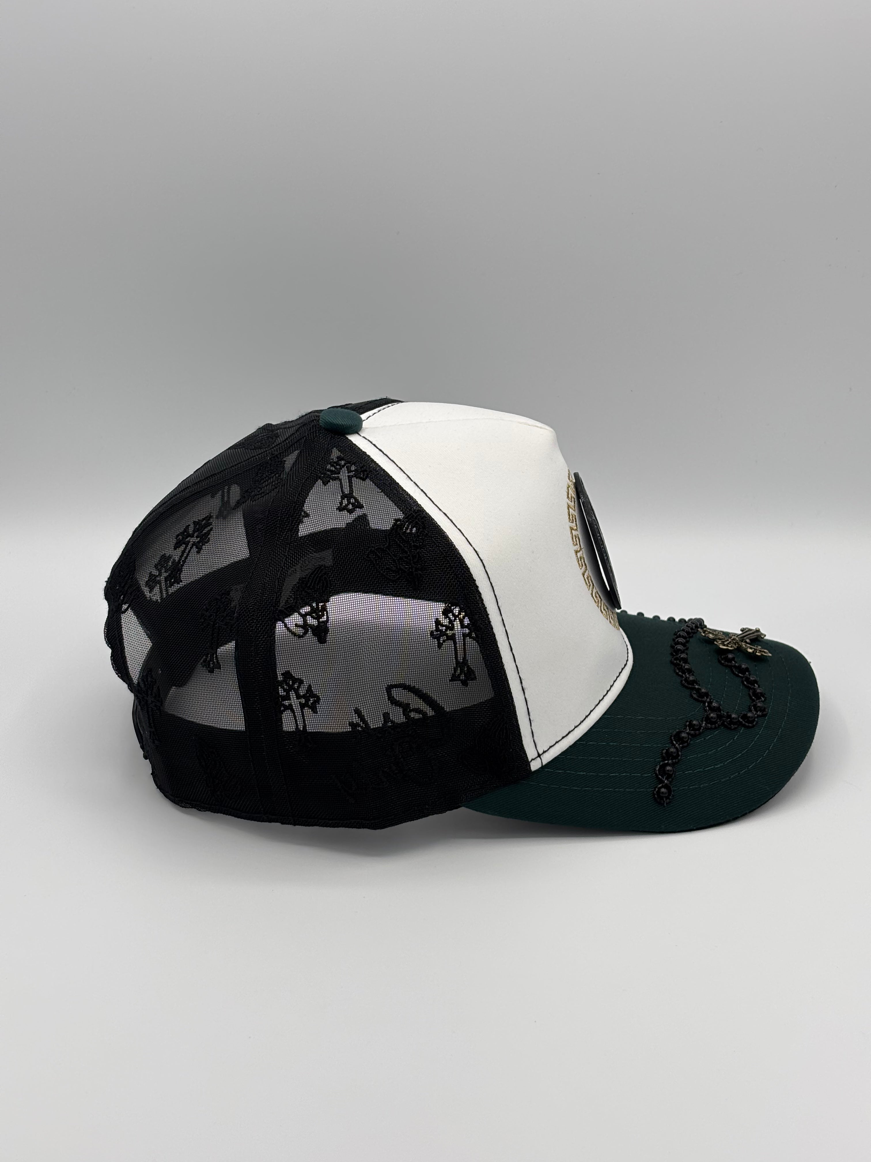 Gorra San Judas Versace