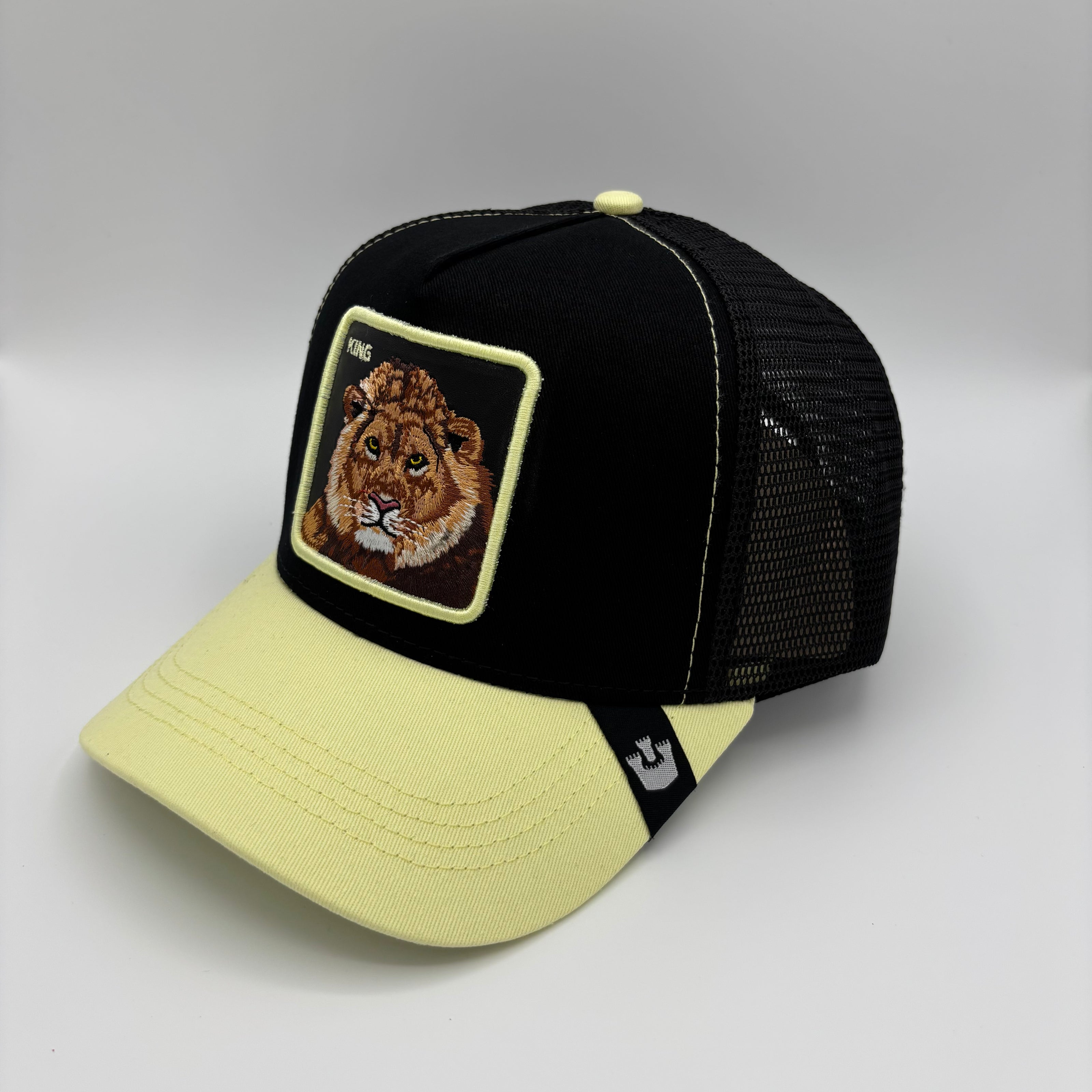 Gorra King Negro - Amarillo