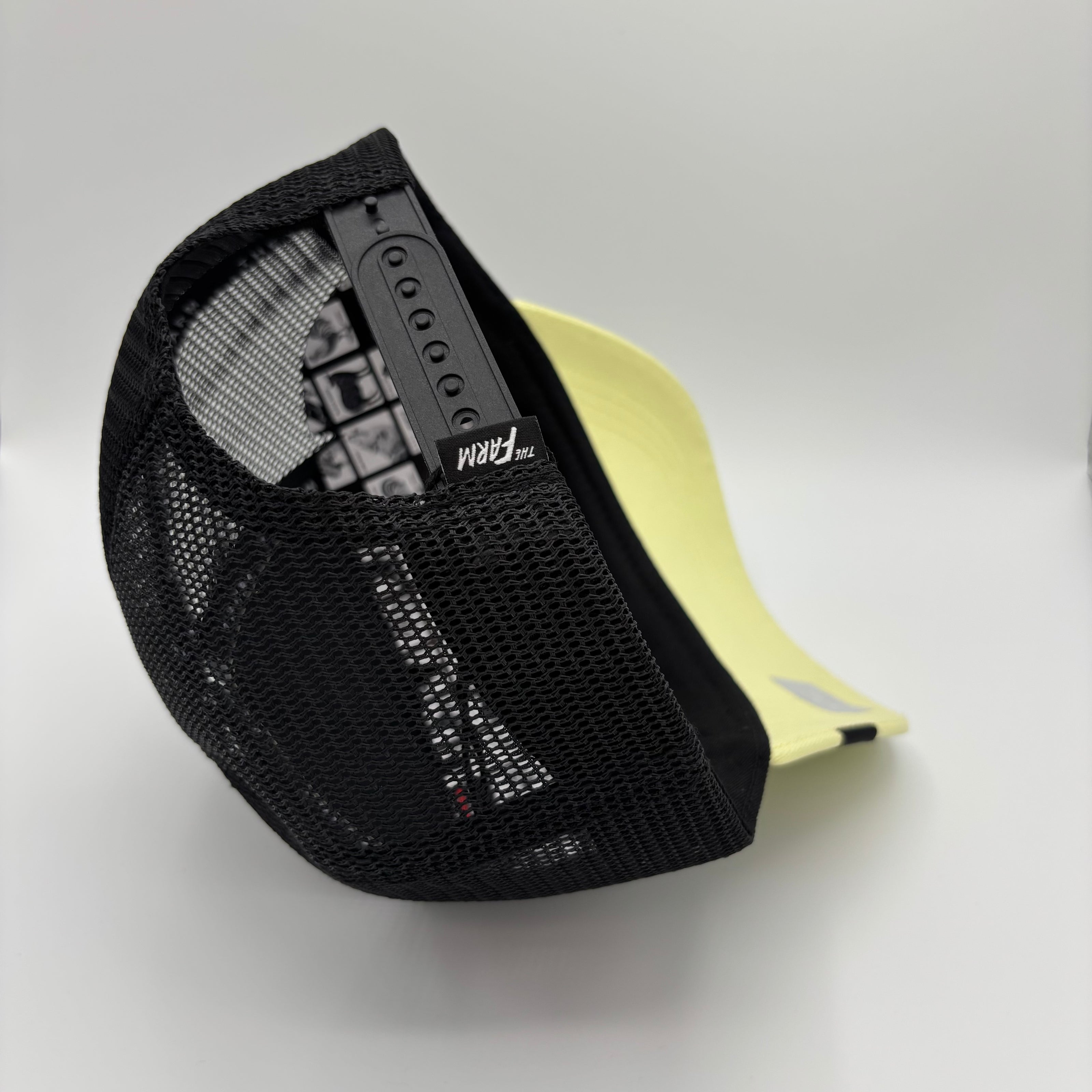 Gorra King Negro - Amarillo